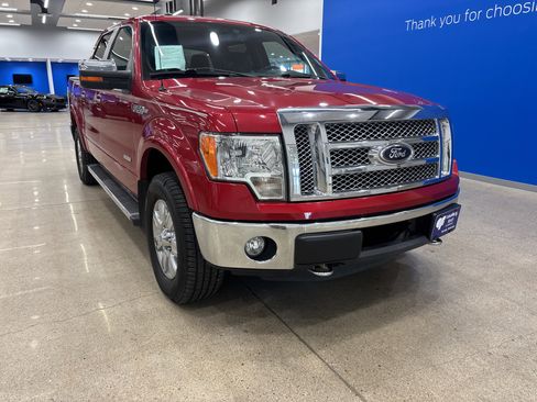 Used 2012 Ford F150 Lariat w/ Lariat Chrome Pkg image 2