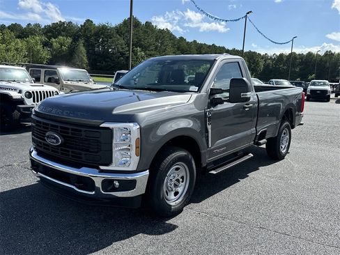 New 2025 Ford F350 XL w/ XL Chrome Package image 3