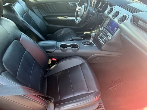 Used 2023 Ford Mustang Premium image 11