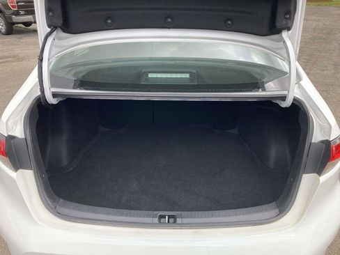 Used 2024 Toyota Corolla LE image 14