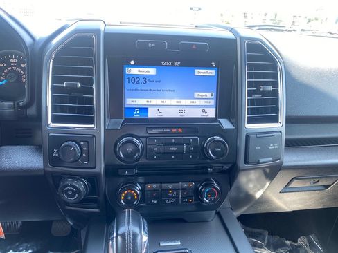 Used 2016 Ford F150 XLT w/ Equipment Group 302A Luxury AWD/4WD image 17