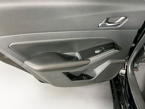 Used 2023 Nissan Altima 2.5 SR FWD image 25