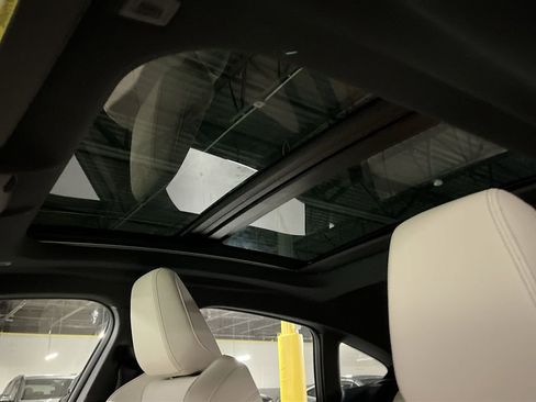 Used 2025 BMW 228i xDrive w/ Premium Package image 22