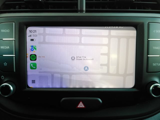 Used 2023 Kia Soul LX w/ LX Technology Package FWD image 30