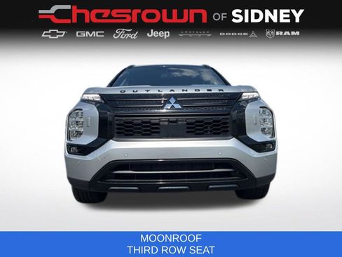Used 2025 Mitsubishi Outlander 4WD Plug-In Hybrid image 10