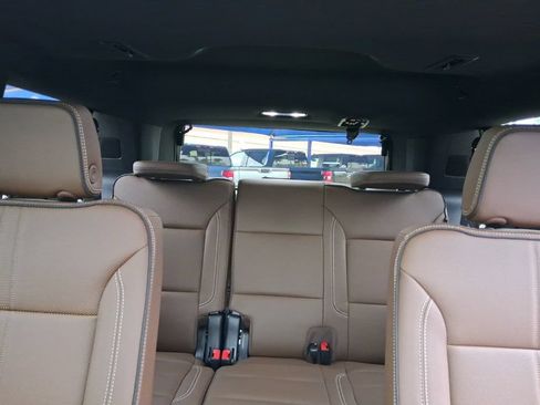 New 2026 Chevrolet Tahoe High Country w/ LPO, Illumination Package RWD image 23