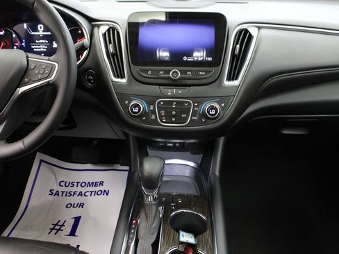 Used 2024 Chevrolet Malibu LT FWD image 22