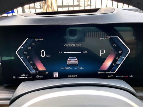 Used 2024 BMW X5 xDrive40i w/ M Sport Package image 25