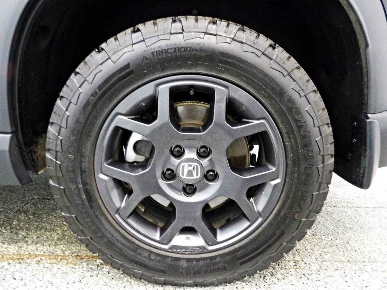 Used 2025 Honda Pilot TrailSport image 21