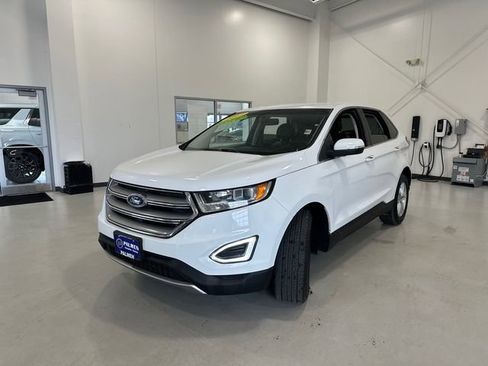 Used 2017 Ford Edge SEL w/ Equipment Group 201A image 12