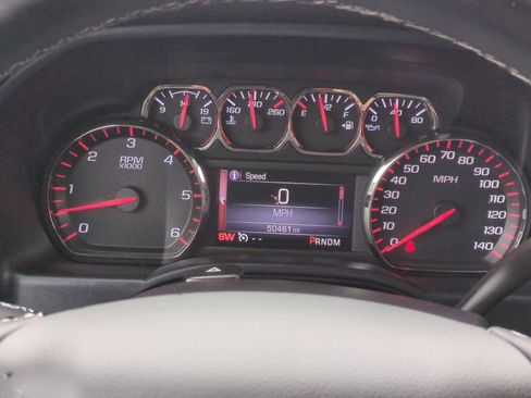 Used 2016 GMC Sierra 1500 SLE w/ SLE Value Package image 32