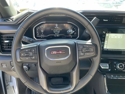 Used 2024 GMC Sierra 2500 AT4 w/ AT4 Premium Plus Package image 19