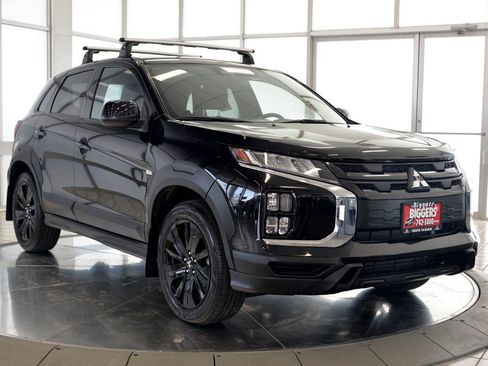 Used 2024 Mitsubishi Outlander Sport ES image 2