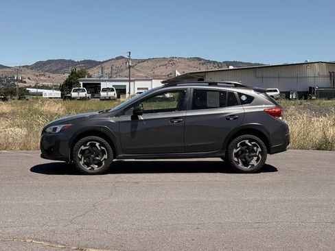 Certified 2023 Subaru Crosstrek 2.5i Limited AWD/4WD image 2