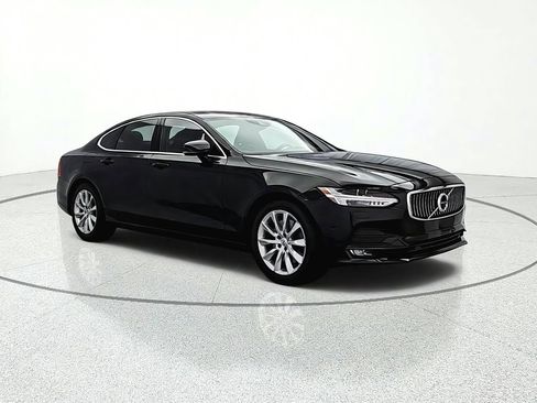 Used 2017 Volvo S90 T6 Momentum w/ Vision Package AWD/4WD image 8