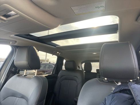 Certified 2024 MAZDA CX-90 Plug-In Hybrid w/ Premium Pkg image 32