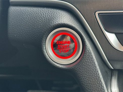 Used 2021 Honda Accord LX image 24