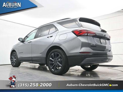 Used 2024 Chevrolet Equinox RS w/ LPO, Floor Liner Package AWD/4WD image 22