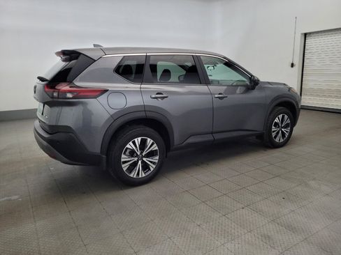 Used 2022 Nissan Rogue SV image 10