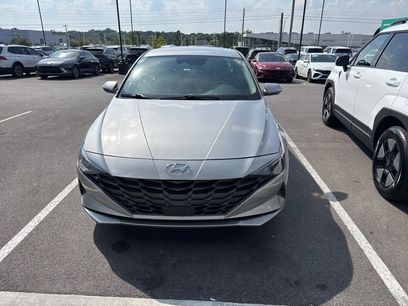 Certified 2022 Hyundai Elantra SEL w/ Convenience Package