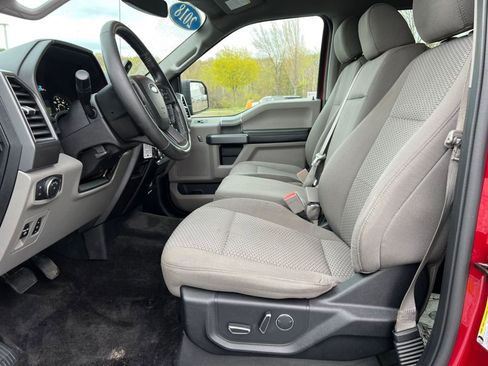 Used 2018 Ford F150 XLT w/ Equipment Group 302A Luxury AWD/4WD image 4