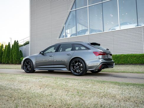 Certified 2024 Audi RS 6 performance AWD/4WD image 13
