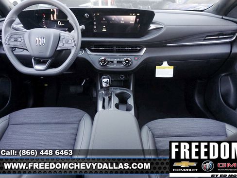 New 2026 Buick Envista Preferred image 11