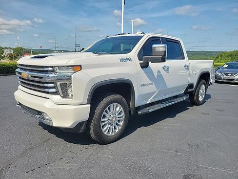 Used 2021 Chevrolet Silverado 2500 High Country w/ Z71 Off-Road Package AWD/4WD image 1