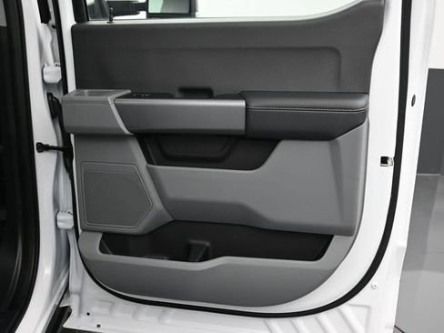 Used 2024 Ford F250 XL w/ STX Appearance Package AWD/4WD image 13