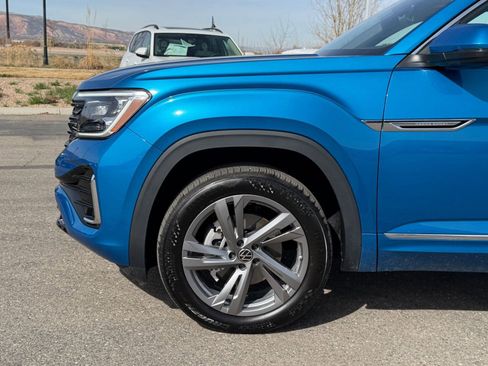 Certified 2024 Volkswagen Atlas Cross Sport SEL R-Line image 30