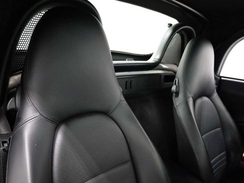 Used 2000 Porsche Boxster RWD image 20