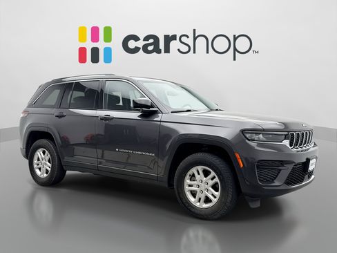 Used 2023 Jeep Grand Cherokee Laredo AWD/4WD image 7