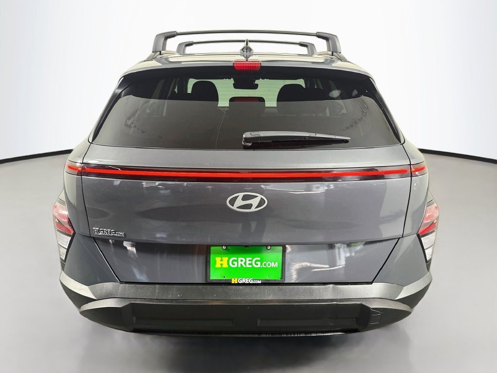 Used 2024 Hyundai Kona SEL w/ Convenience Package FWD image 8