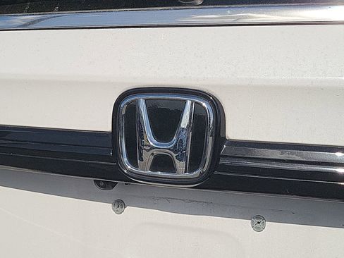 Used 2024 Honda Odyssey Sport image 23