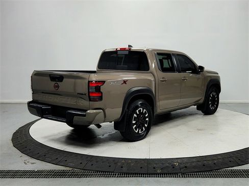 Used 2024 Nissan Frontier Pro-X image 7