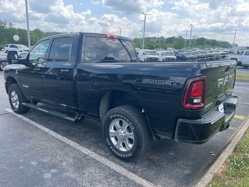 Used 2025 RAM 3500 Big Horn image 5