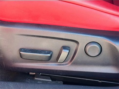 Used 2022 Lexus IS 350 F Sport image 23