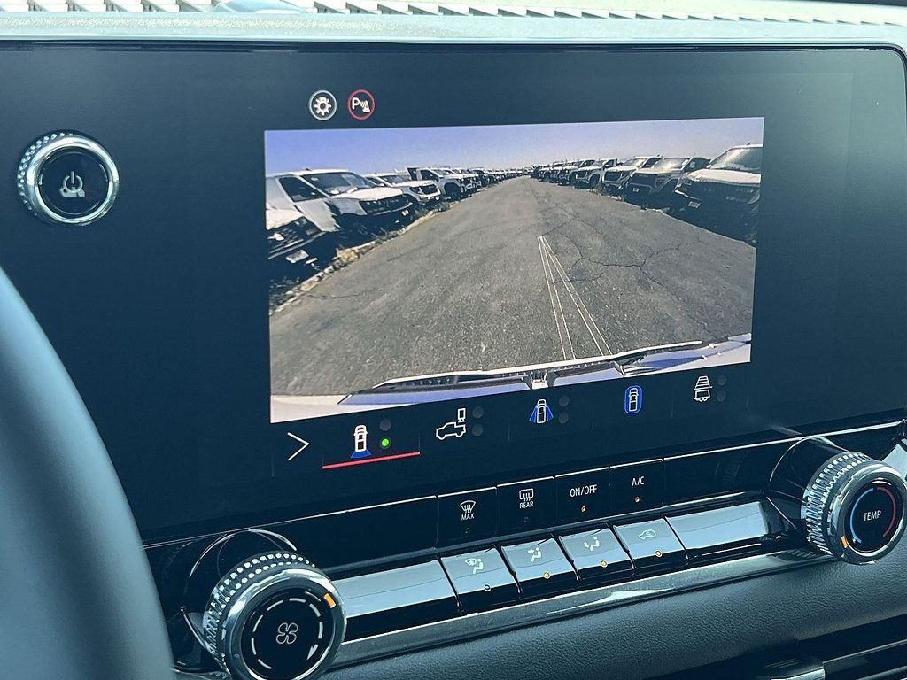 New 2026 GMC Canyon Elevation w/ Technology Package AWD/4WD image 18