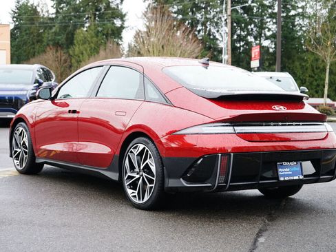 Used 2023 Hyundai Ioniq 6 Limited image 7