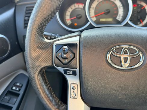 Used 2015 Toyota Tacoma 4x4 Double Cab image 14