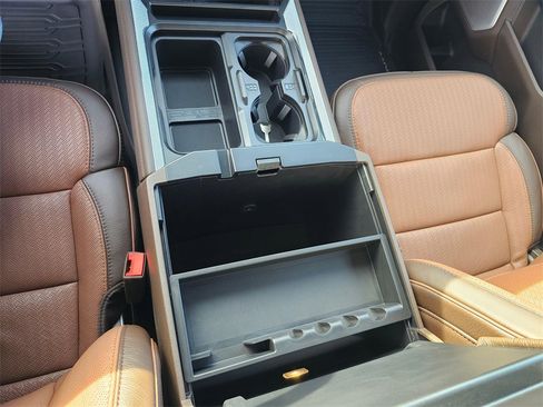 Used 2026 Ford F450 King Ranch w/ FX4 Off-Road Package image 27