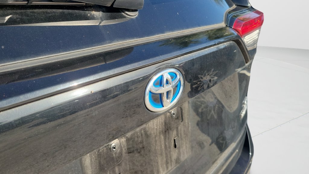 Used 2022 Toyota RAV4 SE w/ Convenience Package AWD/4WD image 8