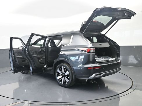 New 2026 Mitsubishi Outlander SEL image 75