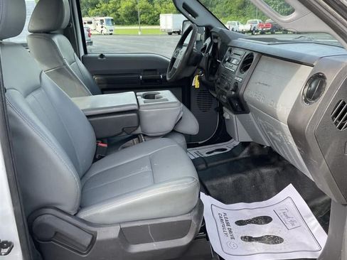 Used 2016 Ford F350 XL w/ Power Equipment Group AWD/4WD image 15