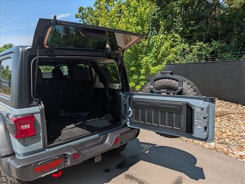Used 2025 Jeep Wrangler Unlimited Rubicon AWD/4WD image 22