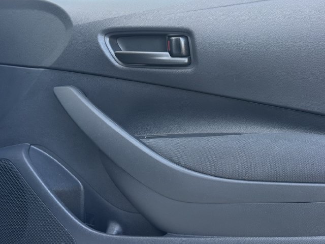 Used 2025 Toyota Corolla LE FWD image 26