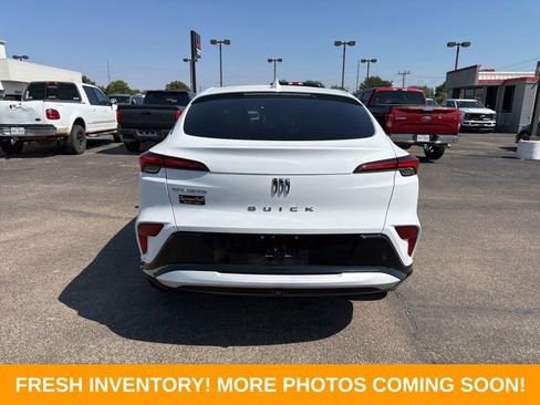 Used 2025 Buick Envista Sport Touring w/ Convenience I Package image 5