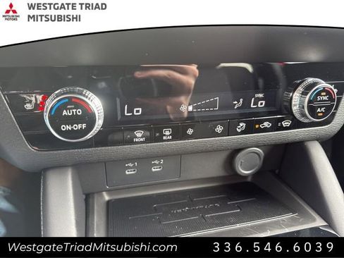 New 2026 Mitsubishi Outlander ES image 20