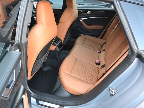 Used 2024 Audi RS 7 Performance image 45