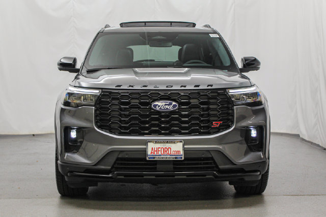 New 2027 Ford Explorer ST w/ Sun And Sound Package AWD/4WD image 3